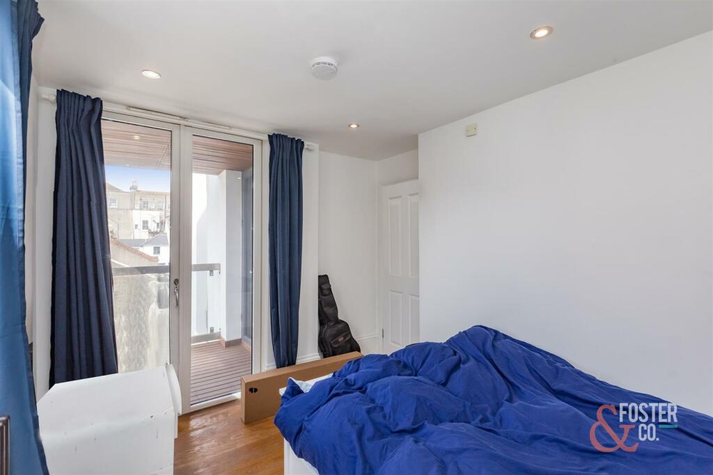 St Georges Road 72 Flat 9-2.JPG