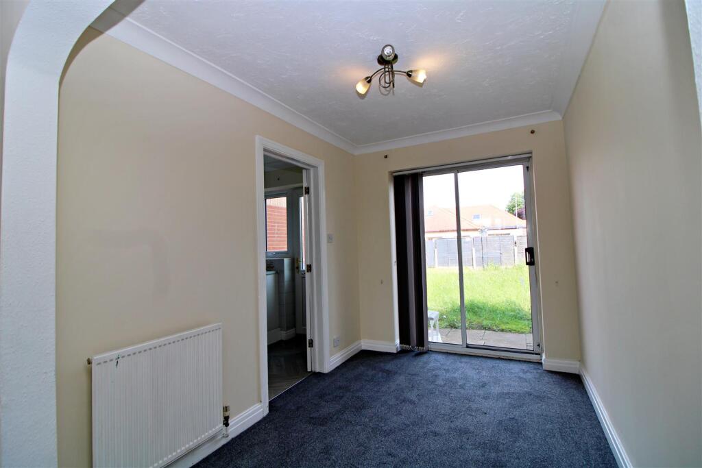 Dining Room.JPG