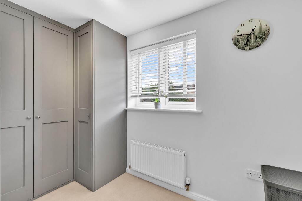 Bedroom 5 /Dressing Room