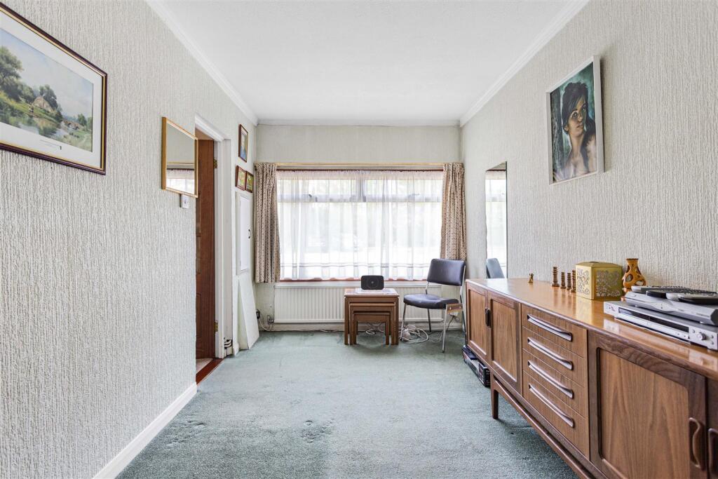 Anglesey Bedroom 3.JPG