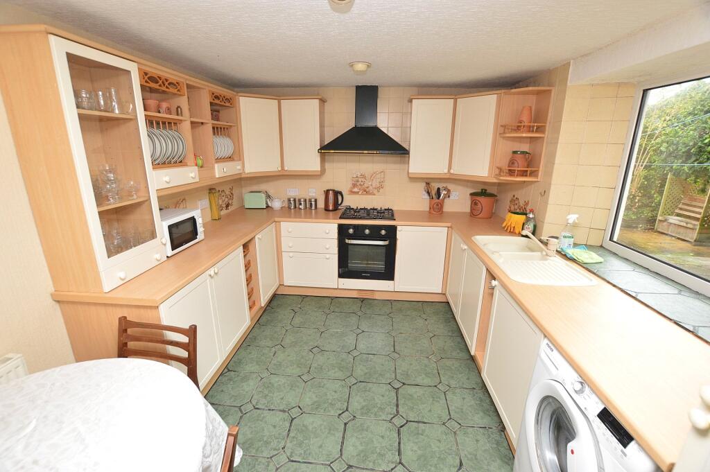 Breakfast/Kitchen