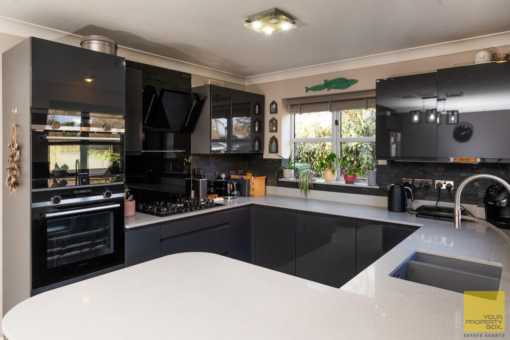 15 hanbury Croft0053