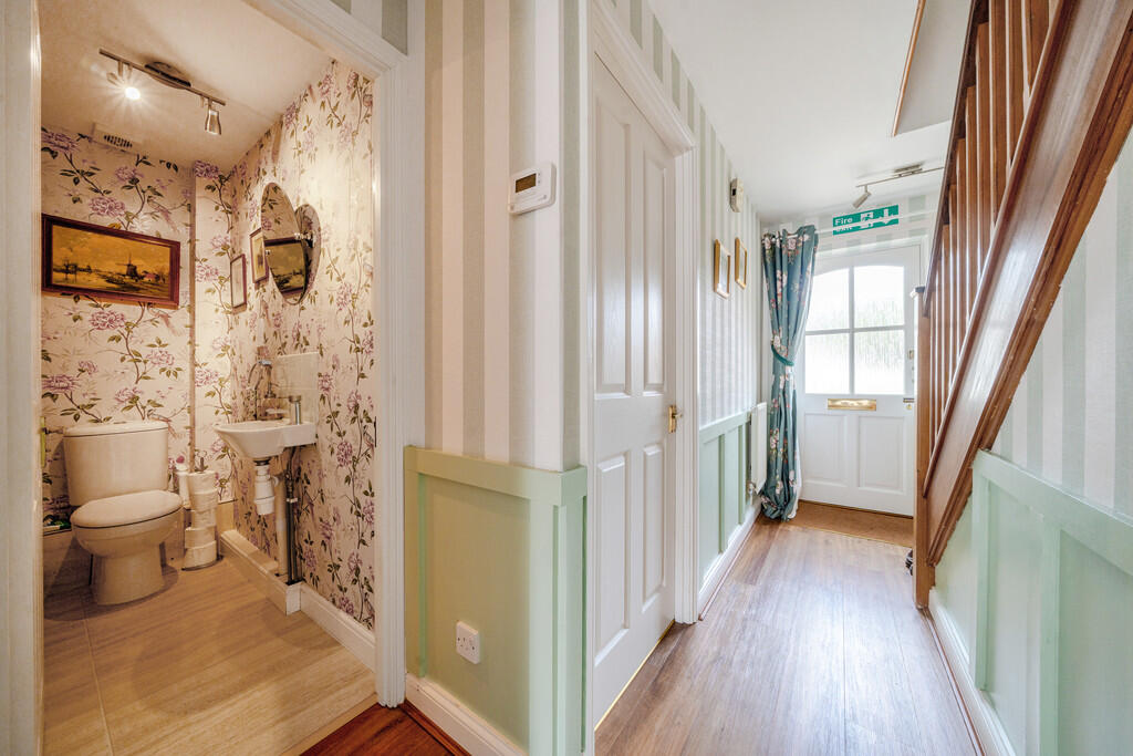 Downstairs Cloakr...