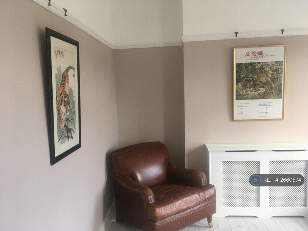Sitting Room 2