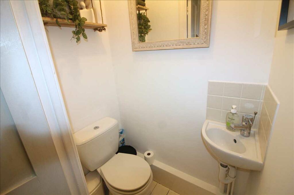 CLOAKROOM