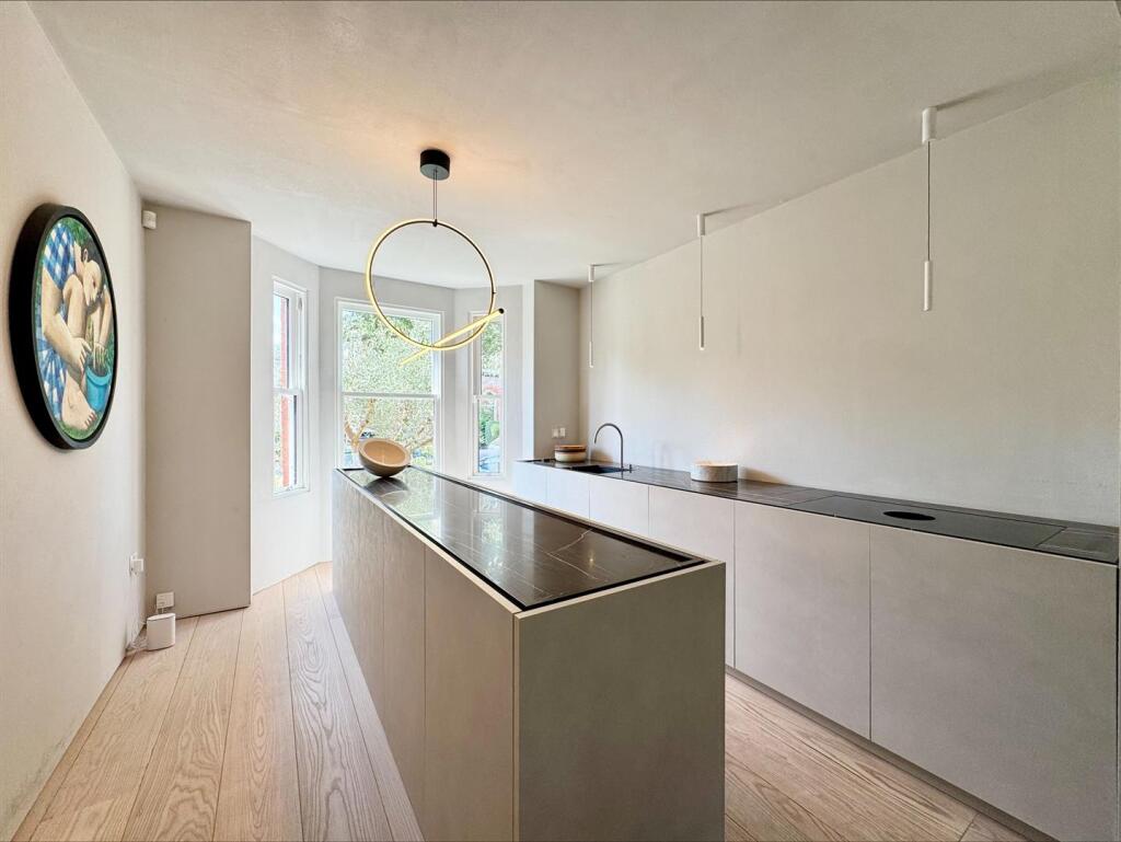 processed-6357A8CA-1425-4329-8706-CA1D5D4C5BA2.jpe