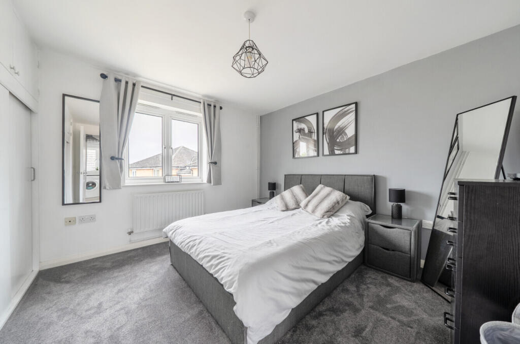 1320440-4-686787d...