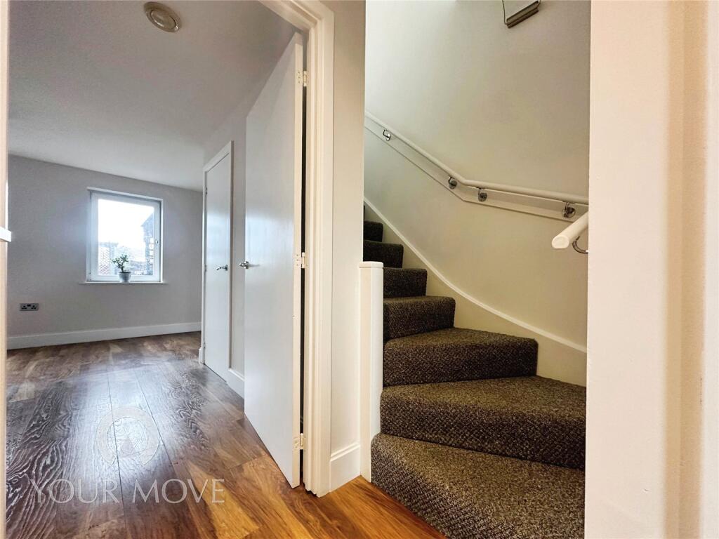 #yourmovedartford