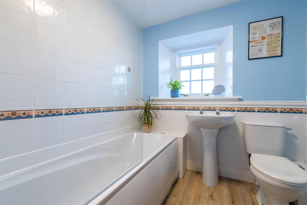 12 Grey Row, Ruthvenfield-3.jpg