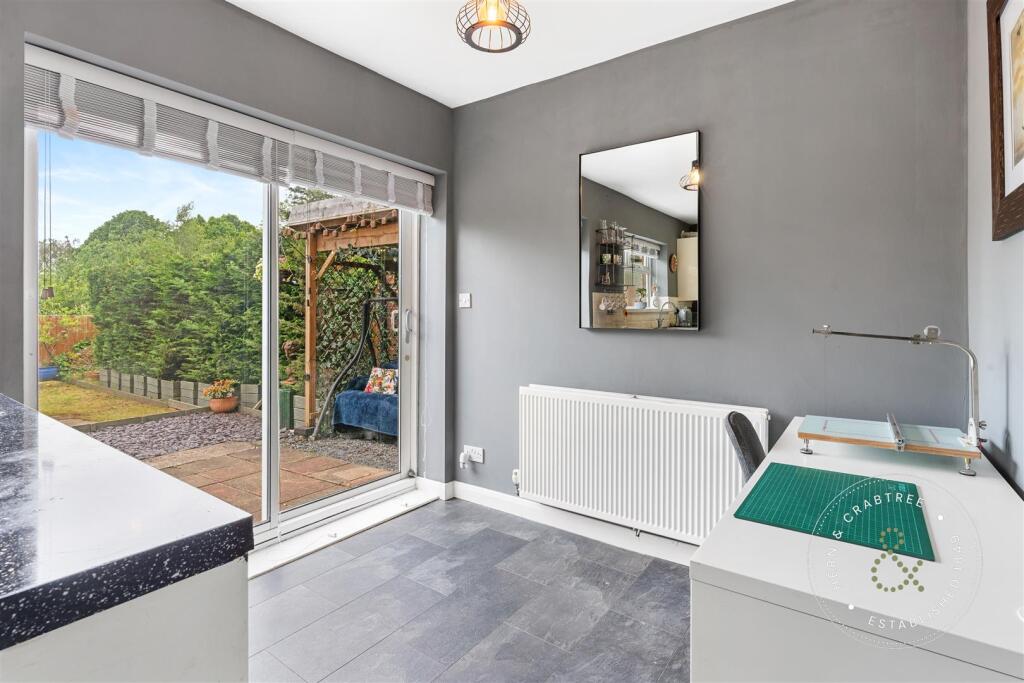 Illfracombe Crescent, Llanrumney, Herncrabtree (13