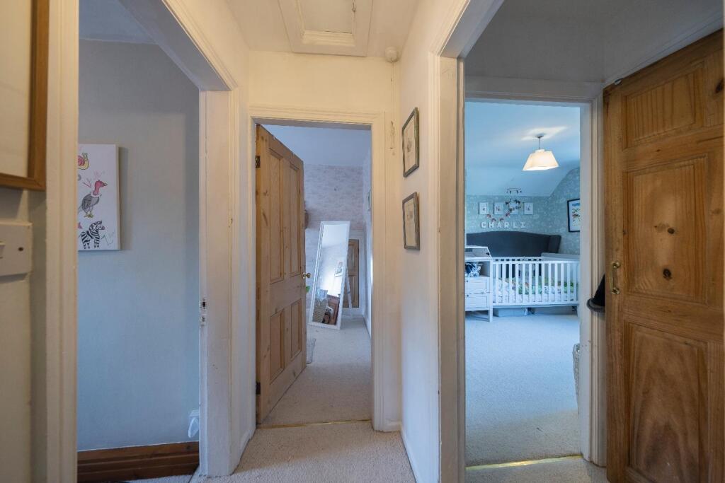 3 Manor Cottages-027.JPG