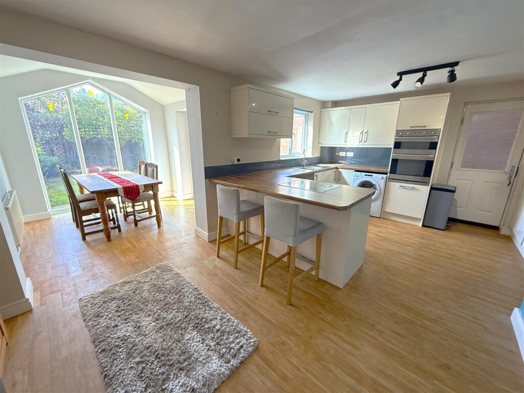 Kitchen Dining A.JPG