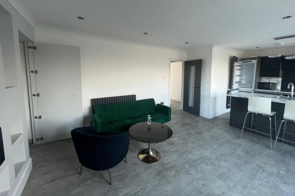 Third Floor Flat, 81 Brixton Hill, London SW2 1JE