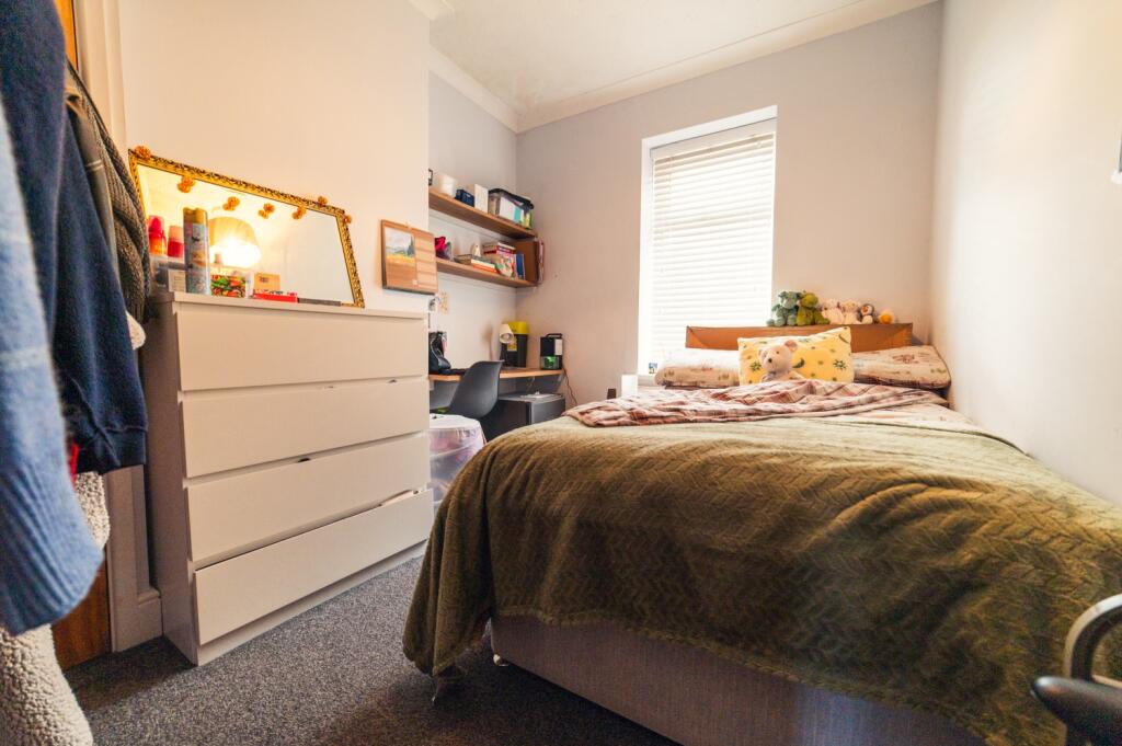 Call 02920 454555 to secure your viewing_9