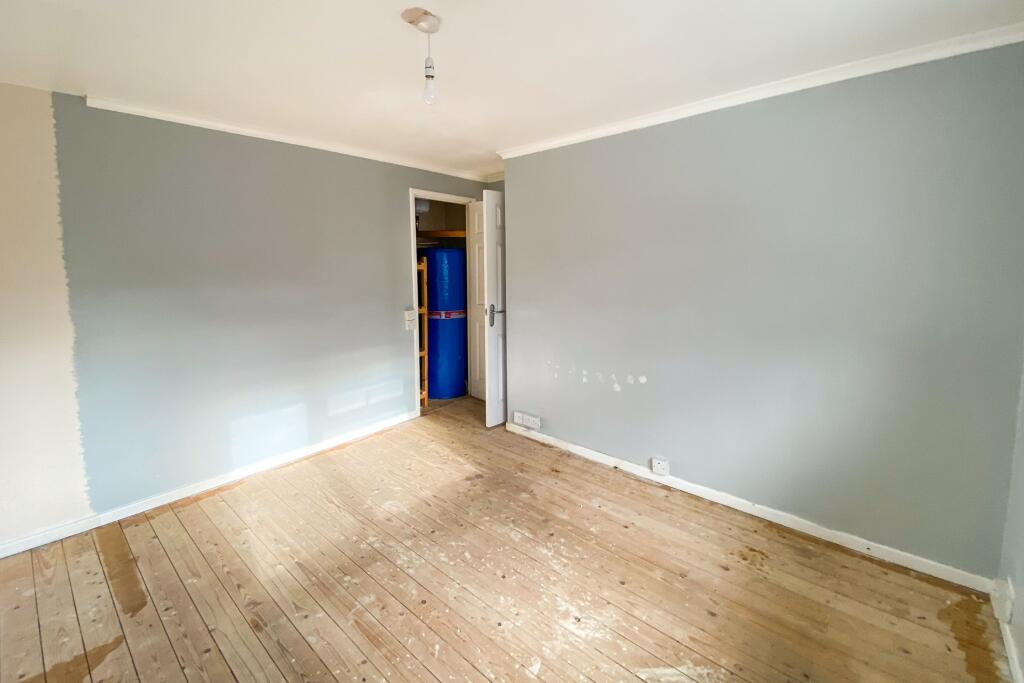 20 Manor Road, Chippenham, Wiltshire, SN14 0LH