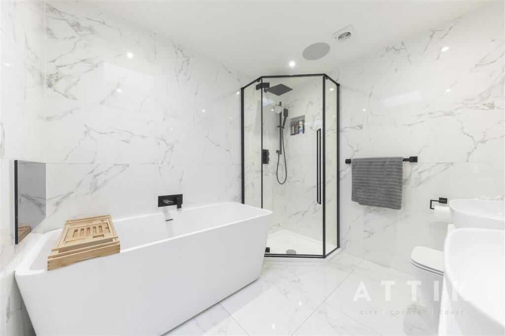 Attik-62.jpg