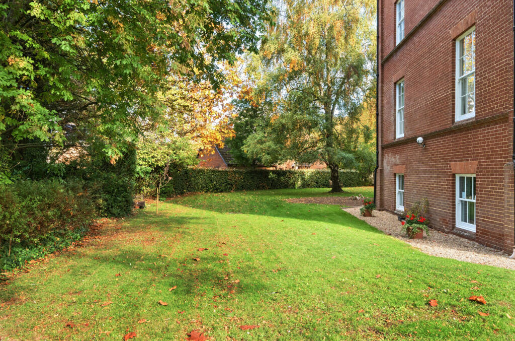 1370786-33-68f0df...