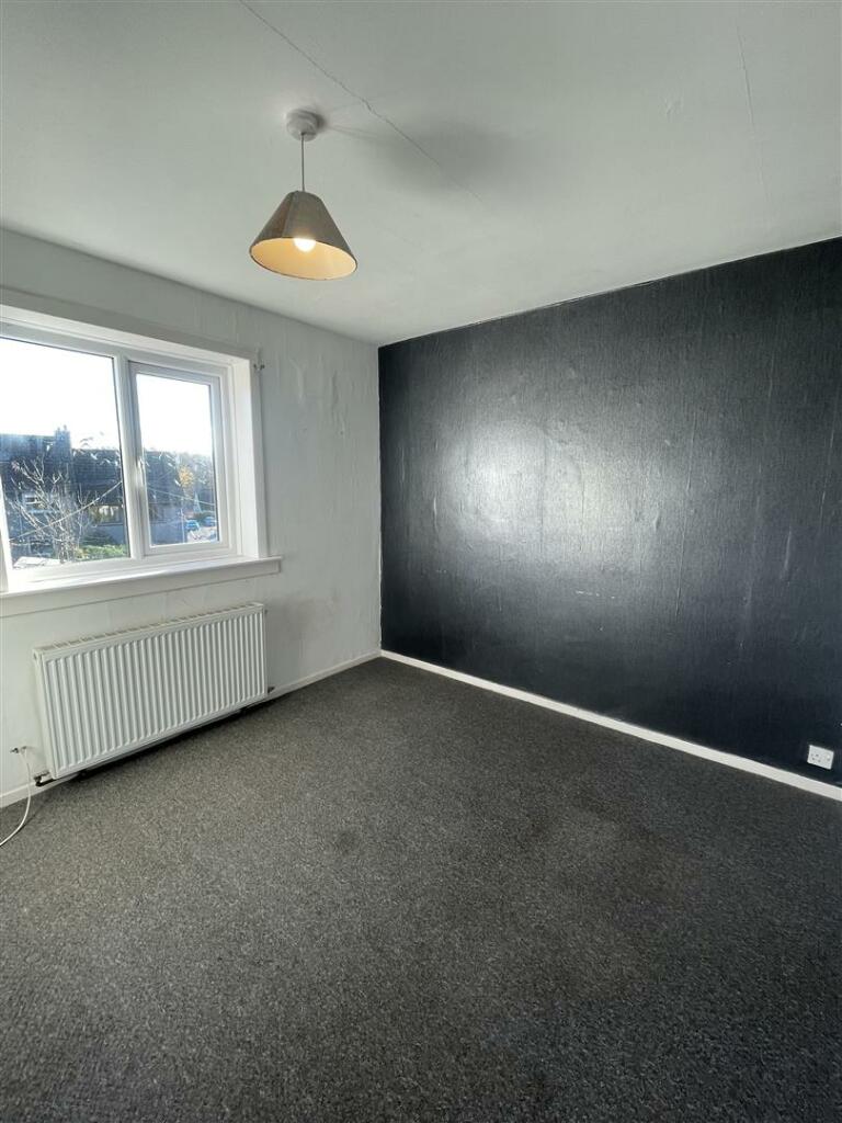 bedroom 3.jpg
