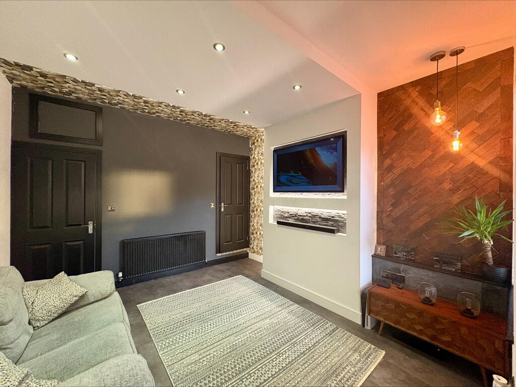 Dining/Snug area