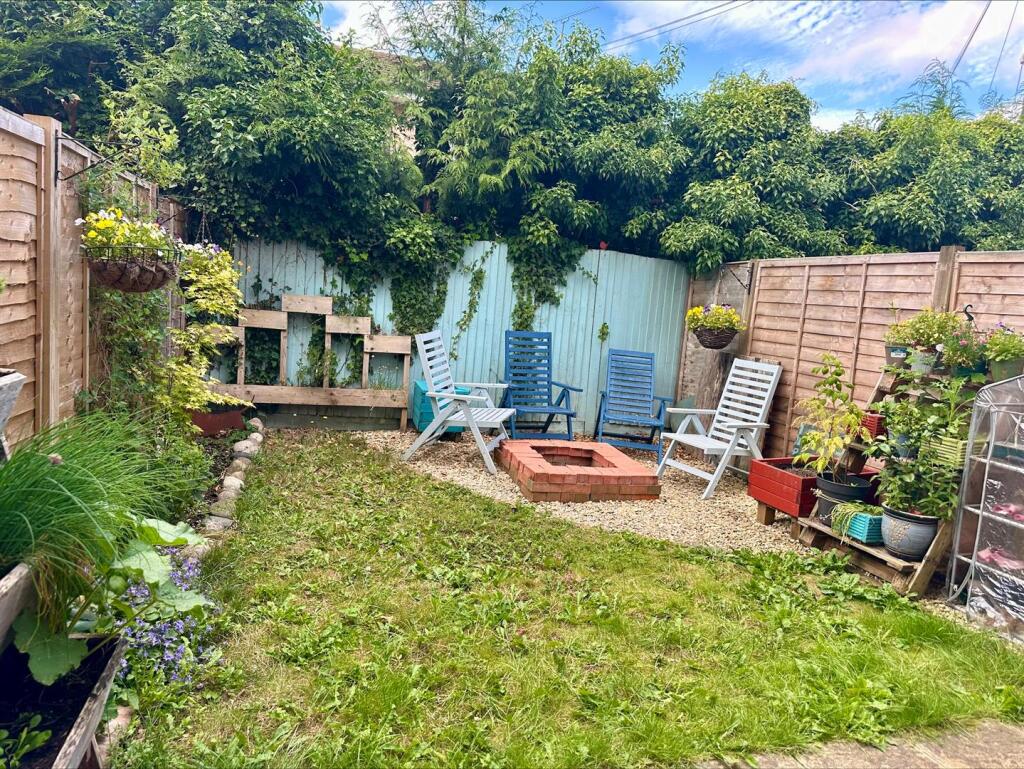 processed-0DAF69E0-90A4-4033-B7D8-61B8AF6D0753.jpe