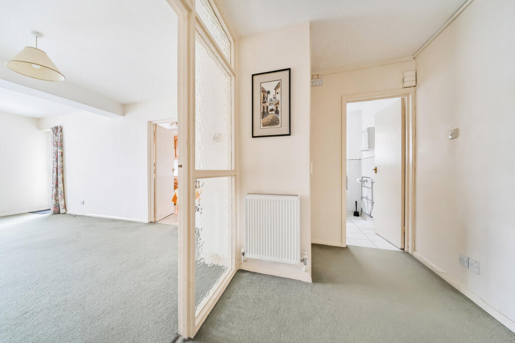 1393502-18-694184...