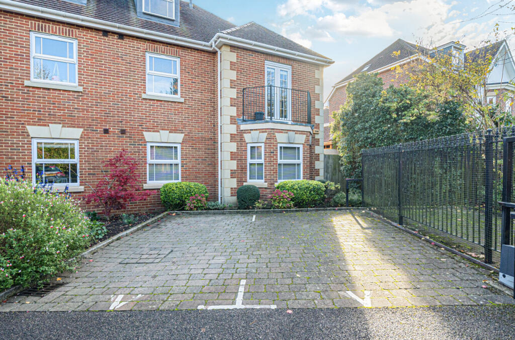 1373416-40-6909cf...