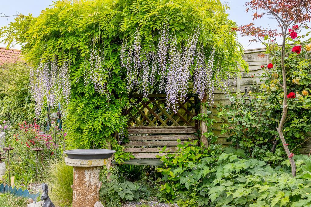 12 North Parade (Holbeach)-21.jpg