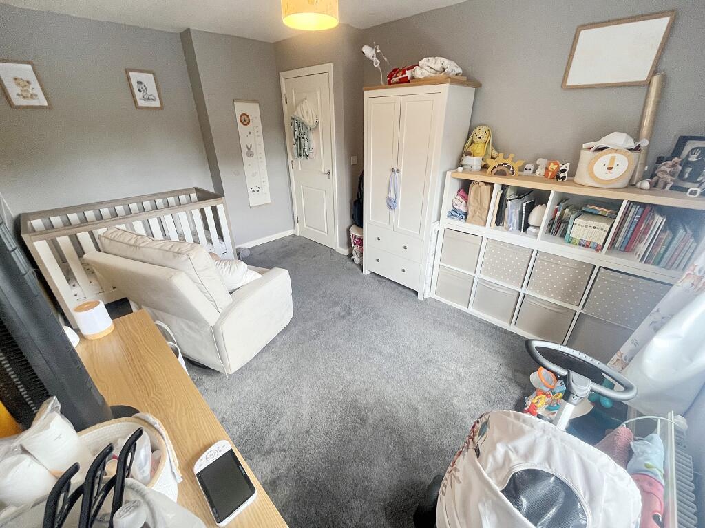 Bed2
