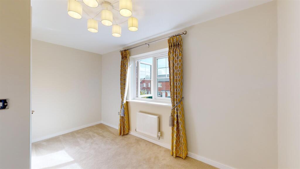 Whitfield Crescent 5 Bedroom Two.jpg