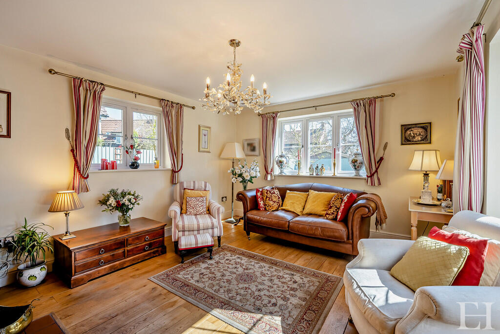 8643242-interiorW...