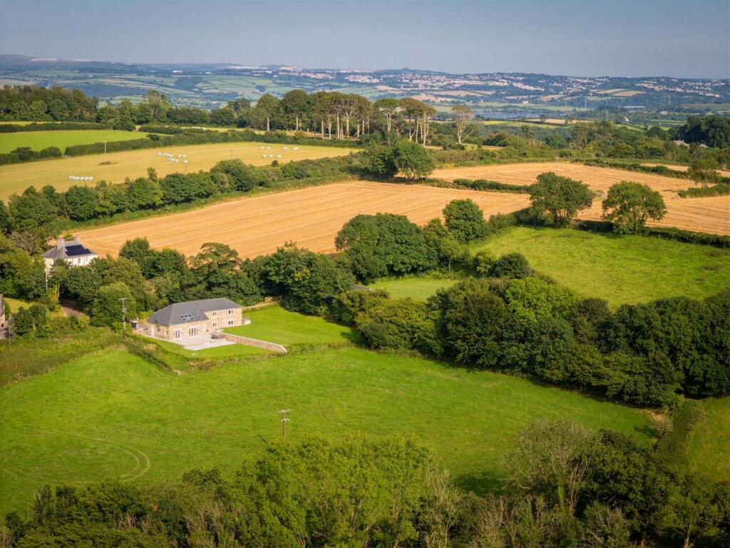 Parry Orchard Barn St.Mellion-62.jpg