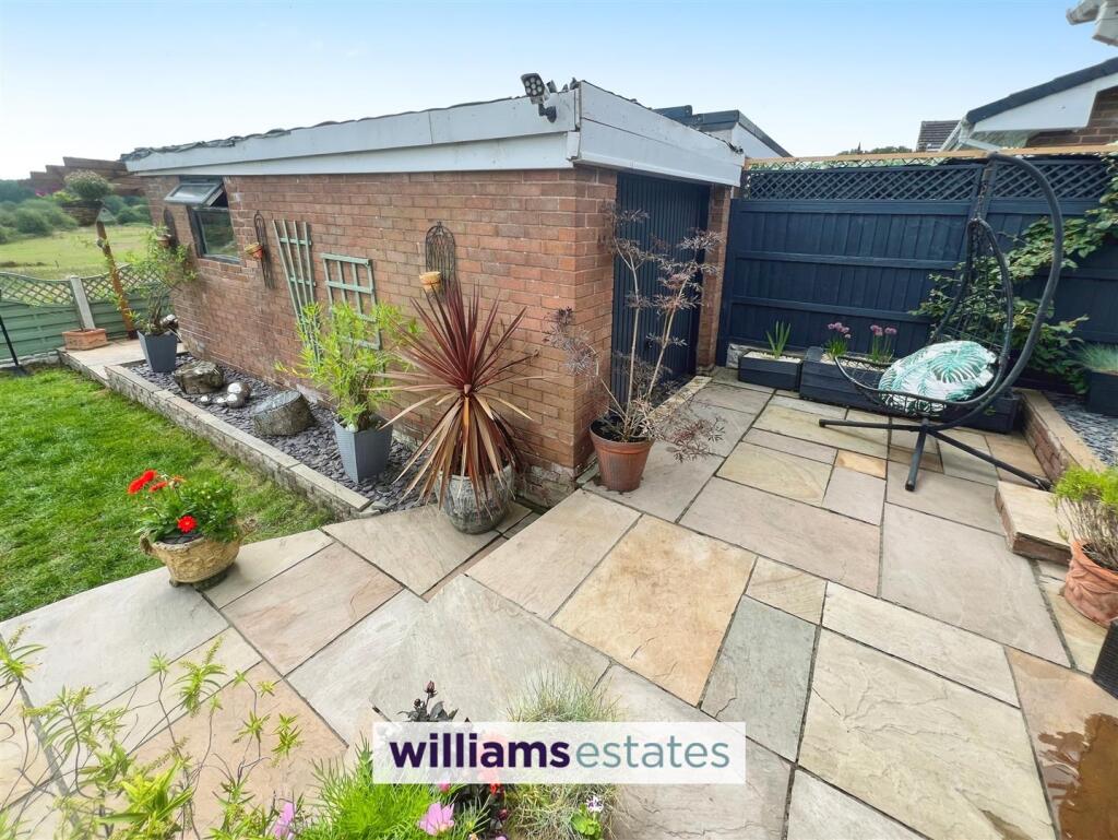 Rear Garden / Garage