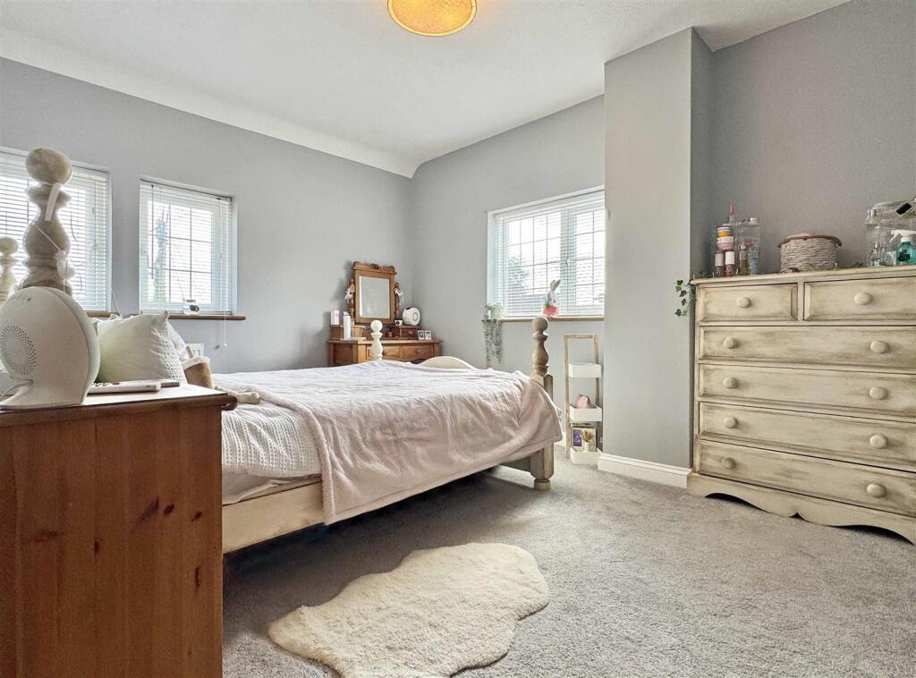 Bedroom 3.jpg