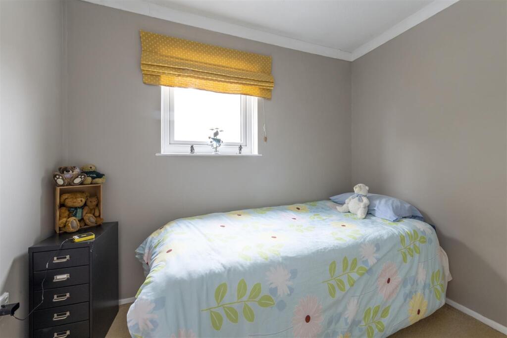 3rd Bed