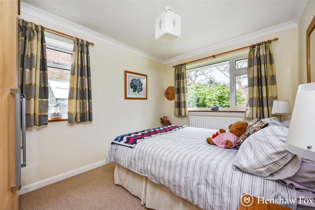 Ph8_5664478 - Copy.jpg