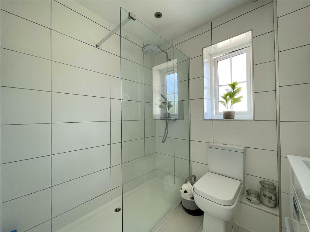 En-Suite (1).jpeg
