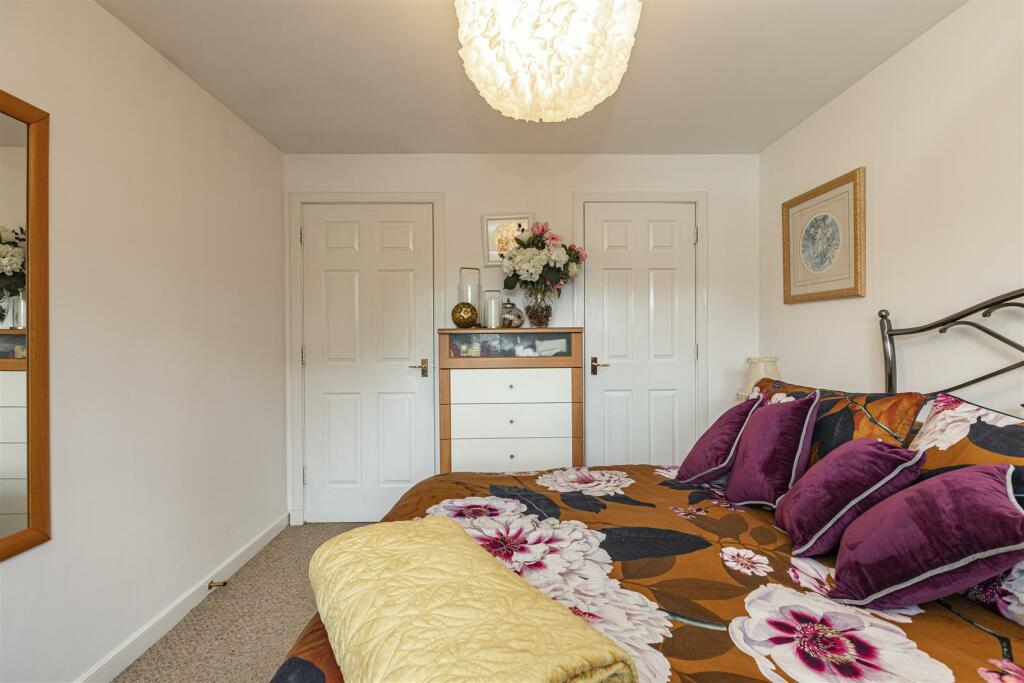 18 Cleuch Avenue North Middleton 32.JPG