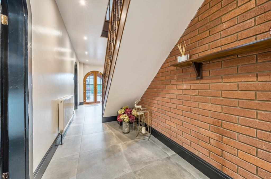 1383098-20-691dda7143434