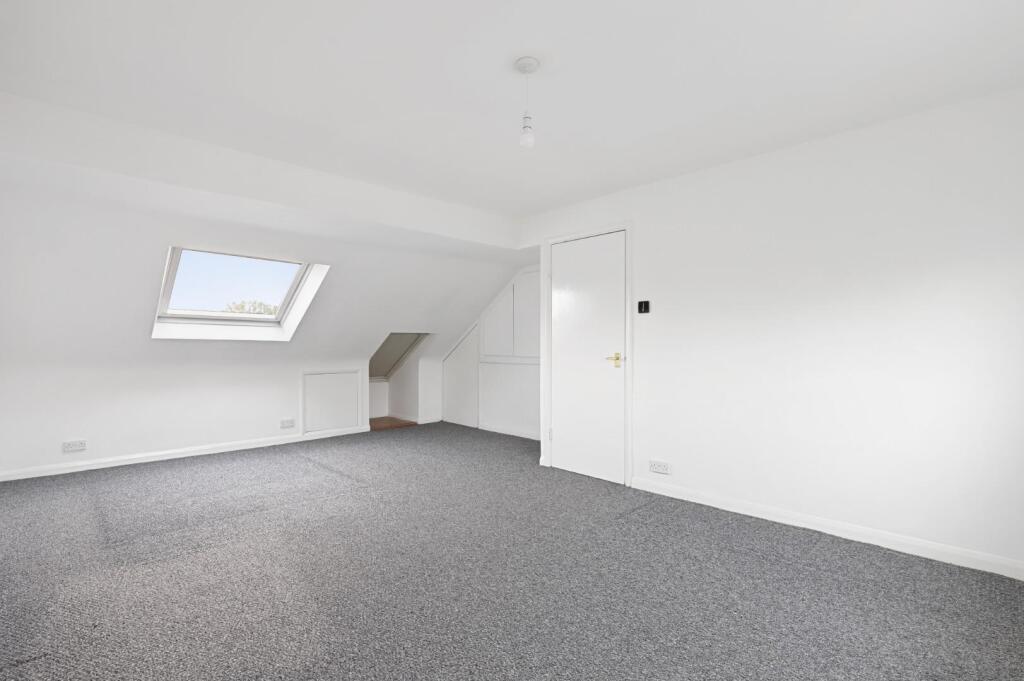 07-0c32JHPropWpen - 33 Chesham Road - 39 (1).JPG