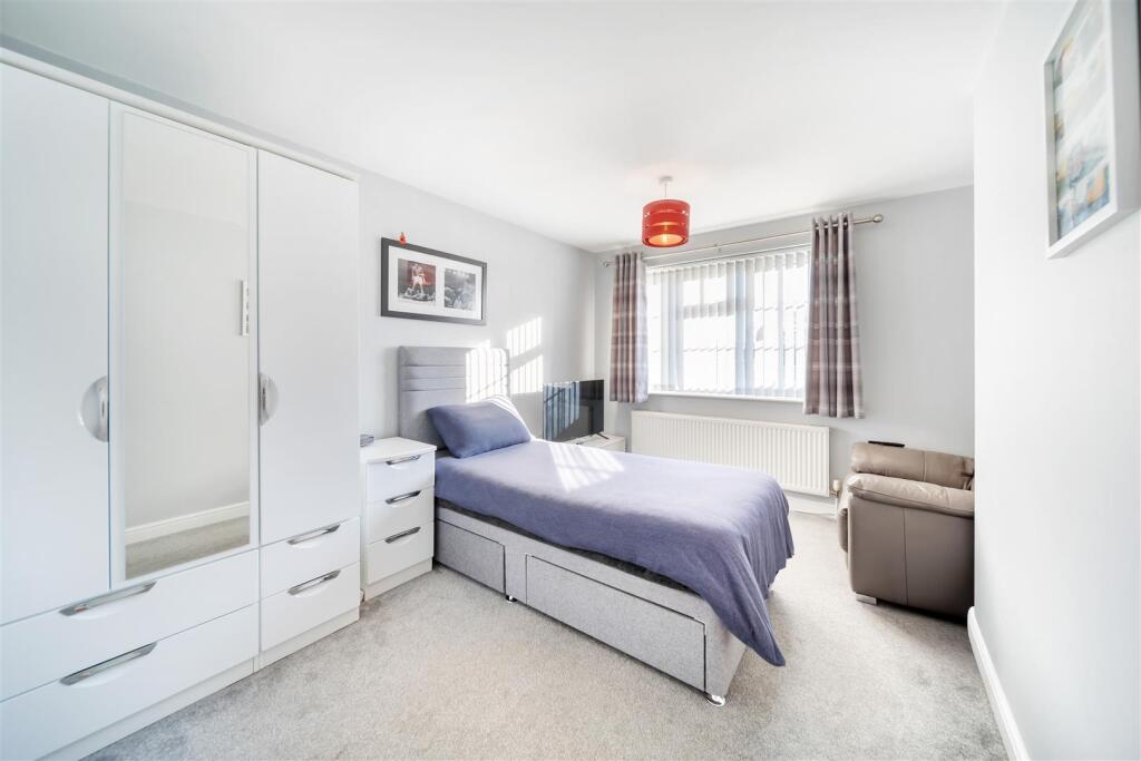 The Chestnuts-11.jpg