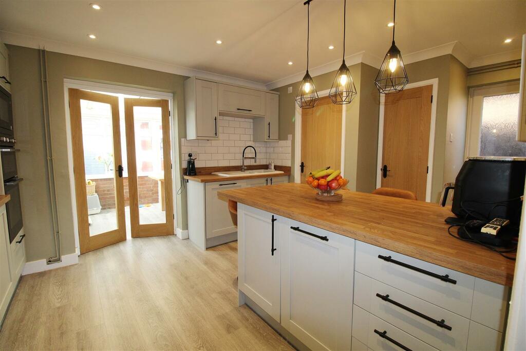 Kitchen to Conservatory