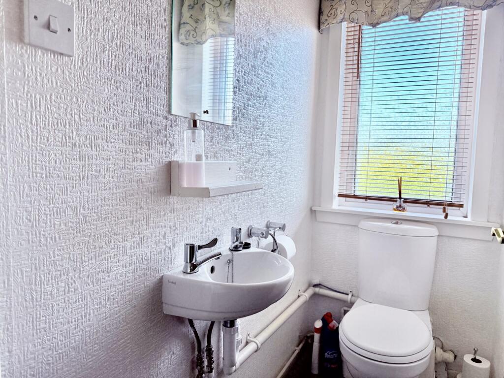 41 College Road, Dumfries, DG2 0QL - Braidwoods So