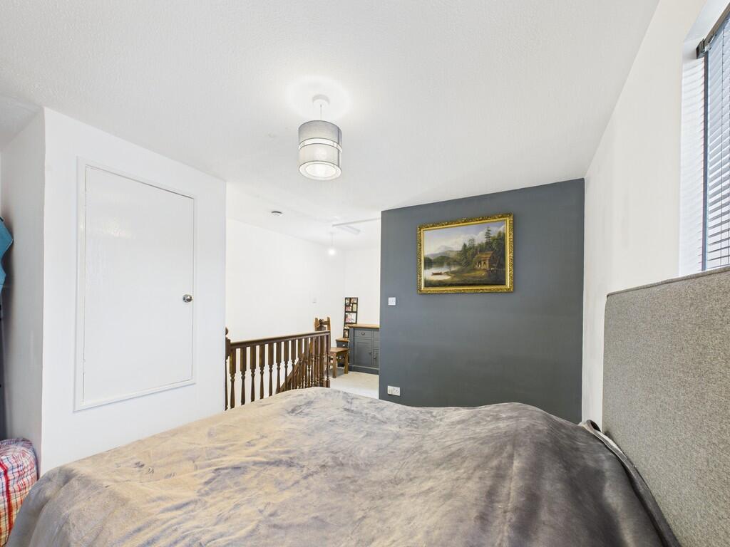 CAM01835G0-PR0336...