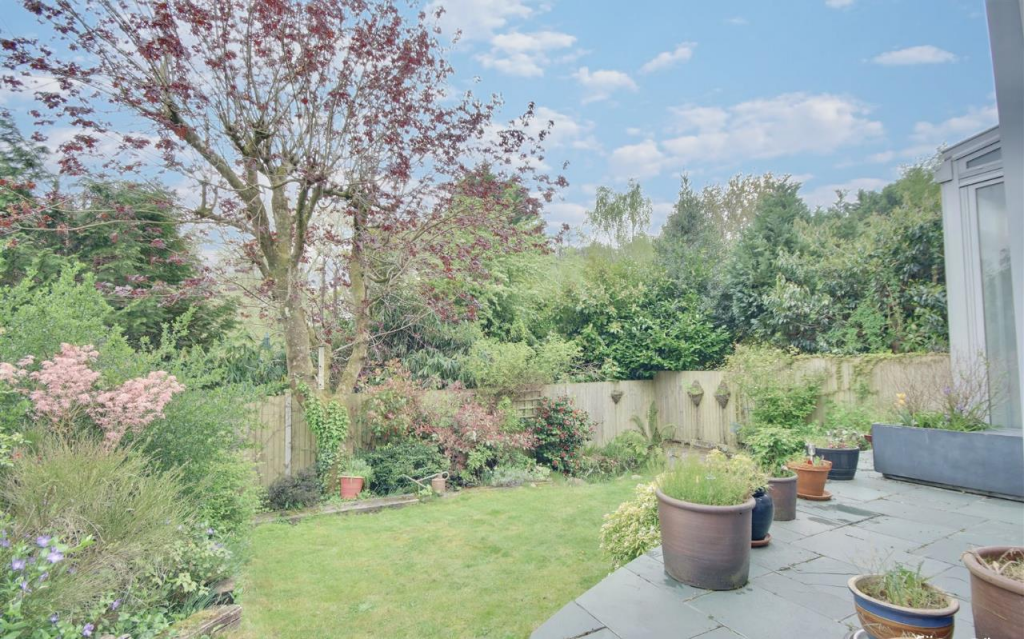 GARDEN