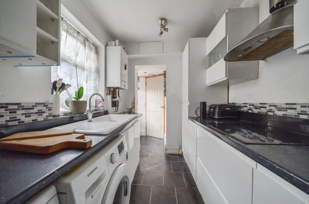 1306852-21-684ab0...