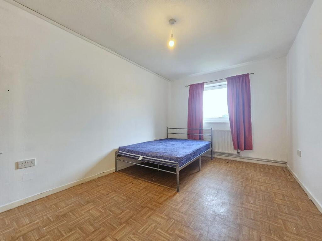 Bedroom One.jpg