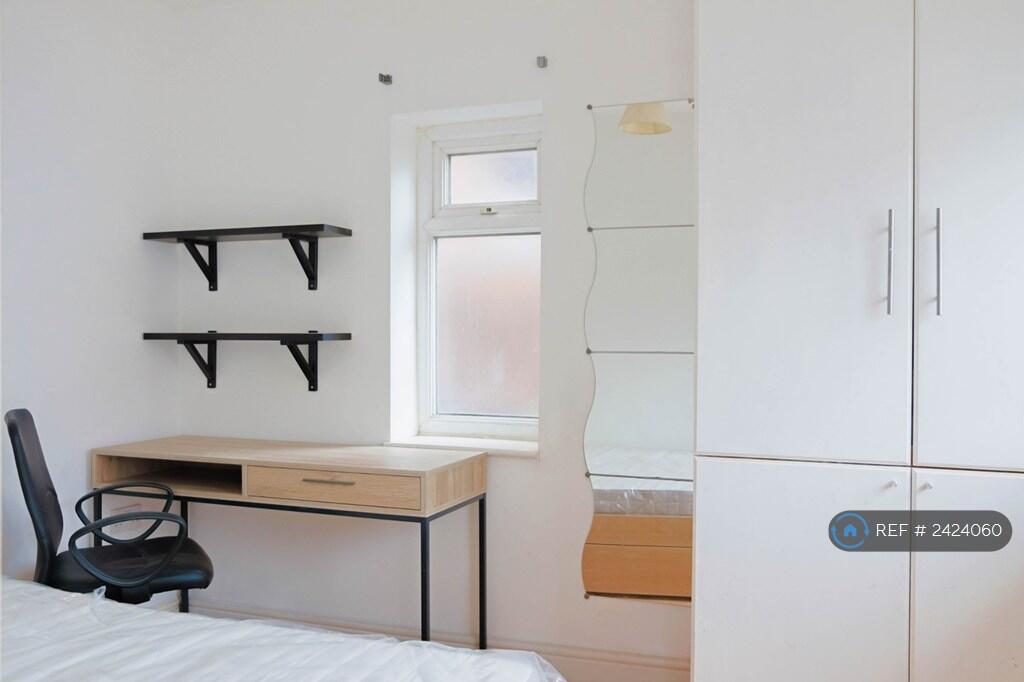Room2