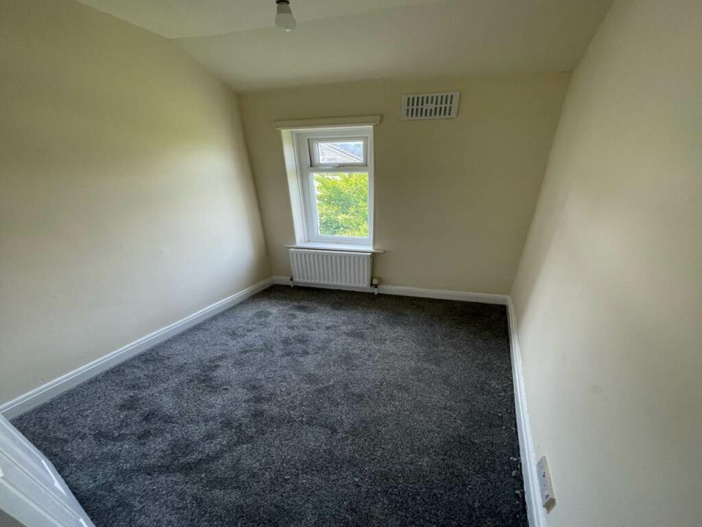 27 Nursery Road, bra