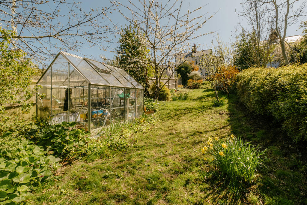 Croft-Hastings-StHelensCrescent-Garden-2