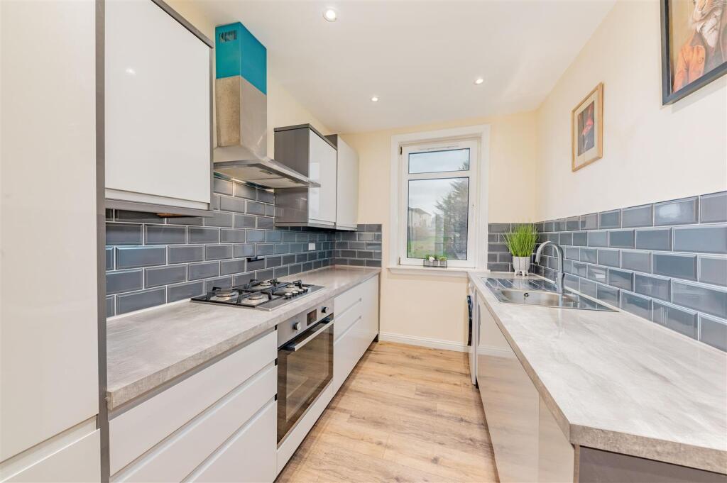5D Kerrsview Terrace Dundee-11.JPG